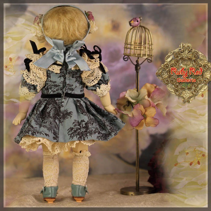 Victorian Romance Outfit & Wig for 11.5" Bleuette Doll (EC0046A)