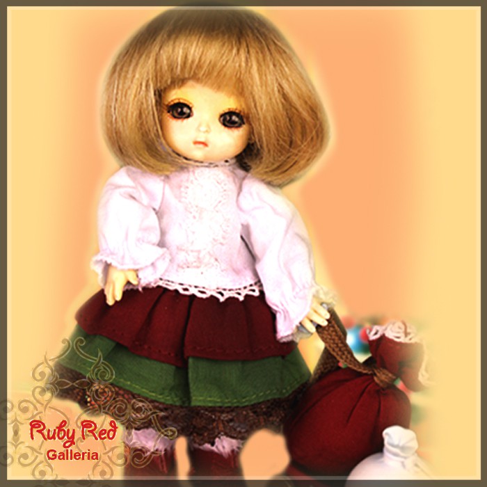 4.5'' Season's Reindeer (no wig) - Cloth Set (CC0012B)