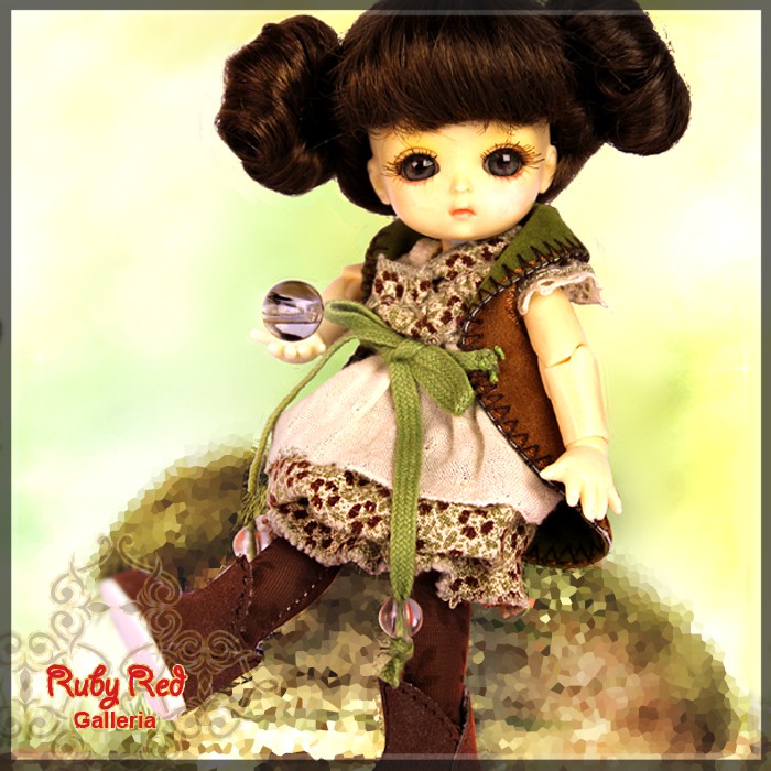 4.5'' Nurture (no wig) - Cloth Set (CC0010B)