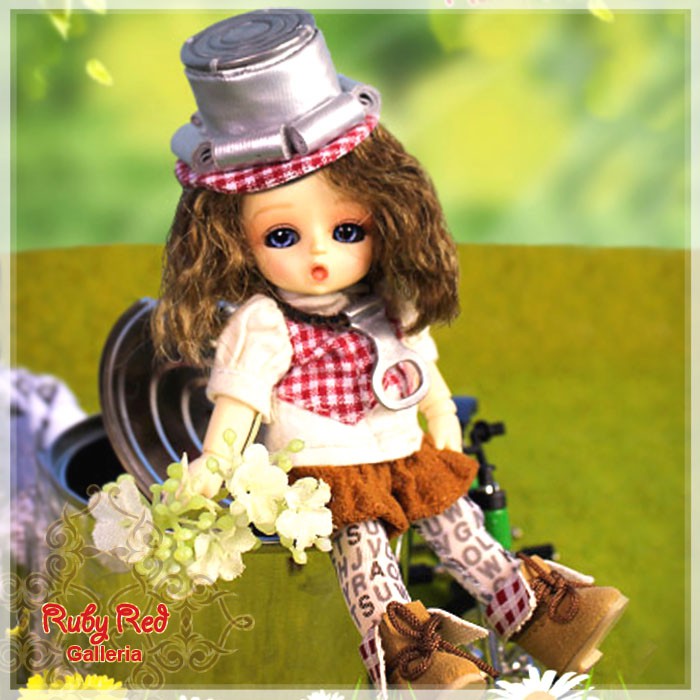 4.5'' Genie in the City (with wig) - Cloth Set (CC0007A)