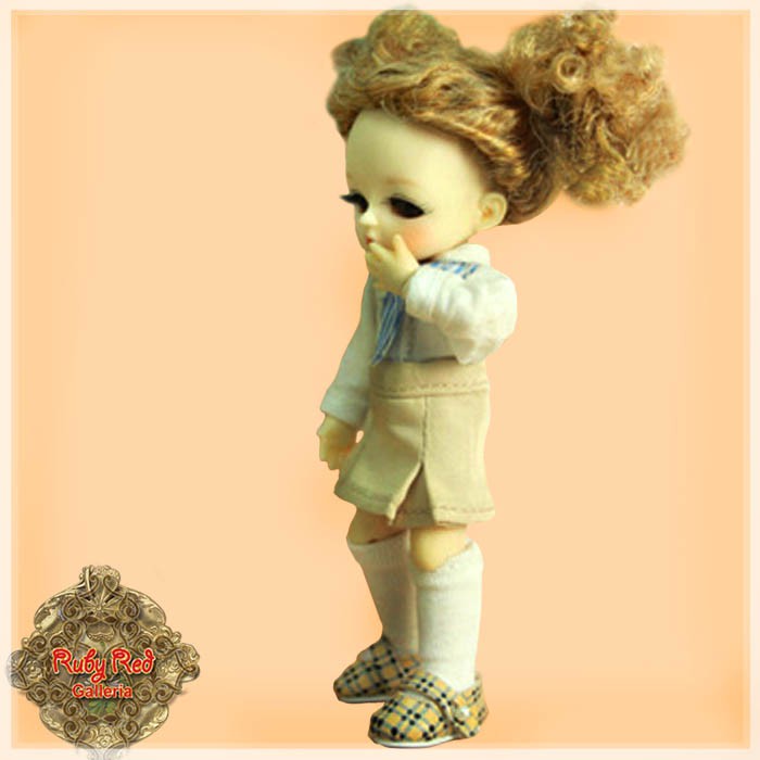 4.5'' Sing the School Song (with wig) - Cloth Set (CC0006A)