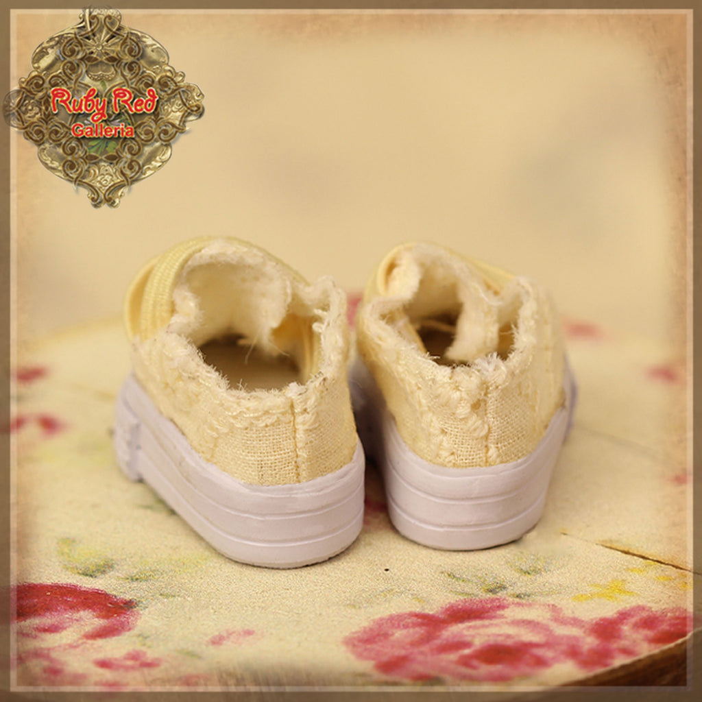 Yellow Canvas Shoes for 8" Dolls (HH0014A)
