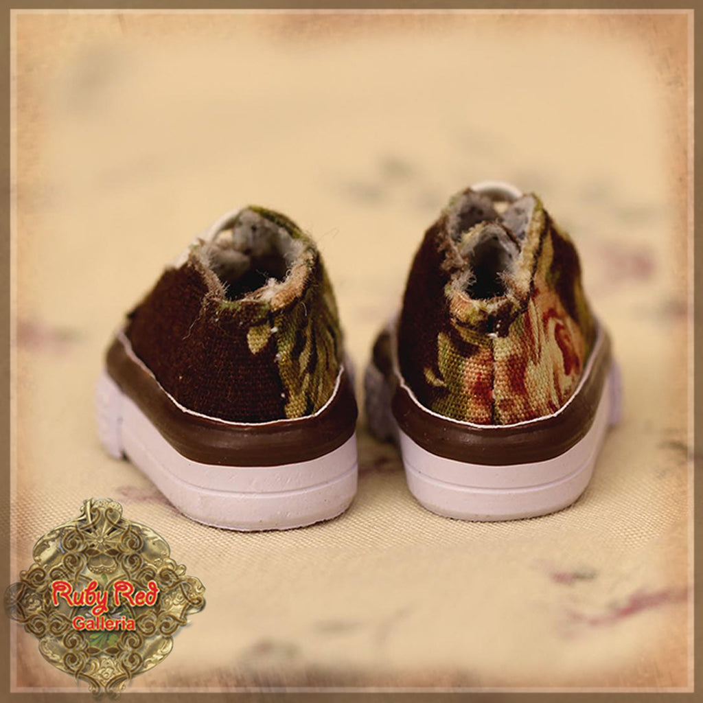 Brown Floral Print Canvas Shoes for 8" Dolls (HH0015A)