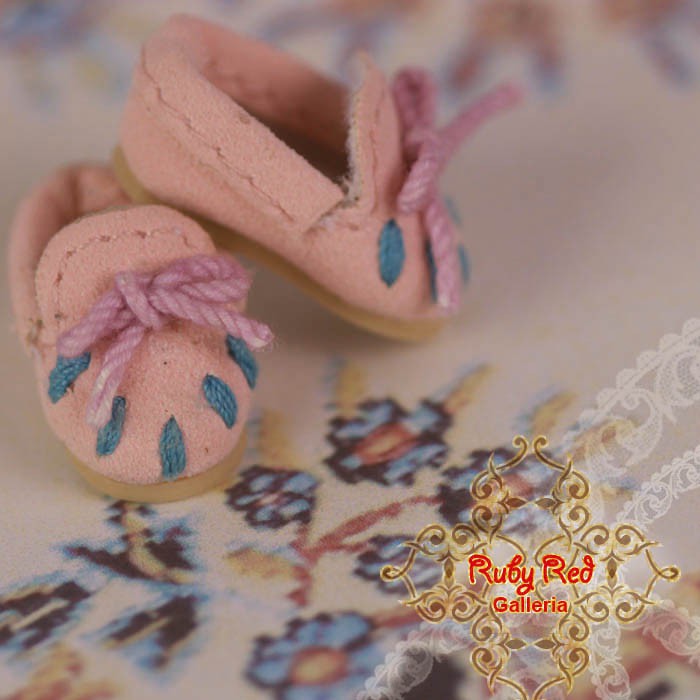 Pink Walking Shoes (CH0020A)