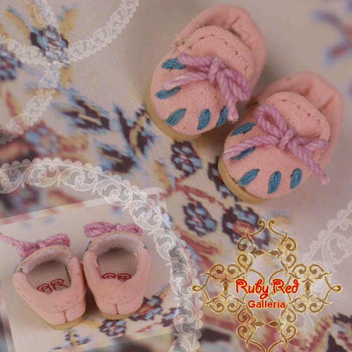 Pink Walking Shoes (CH0020A)