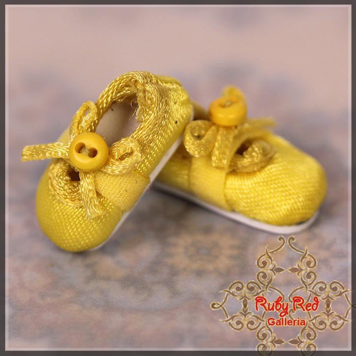Yellow Satin Shoes (CH0018A)