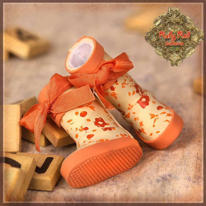 Orange Rainboots for 8" Dolls (HH0018A)