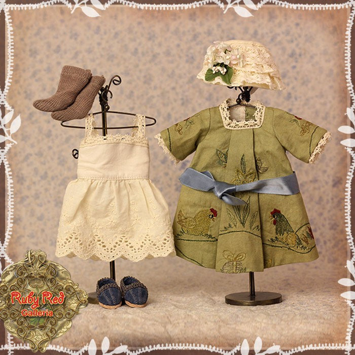 Green Autumn Outfit for 11.5" Bleuette Doll (EC0066A)