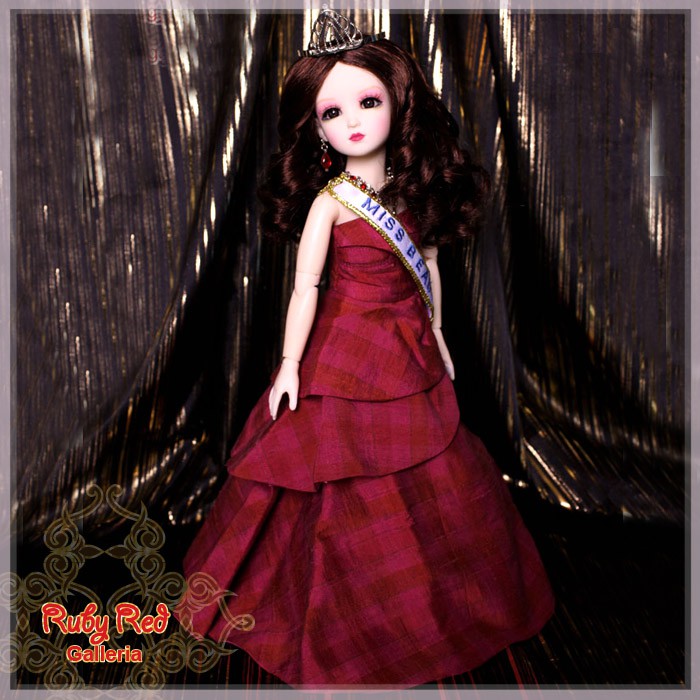 12'' Miss Teenage Beauty Queen (DA0006A)