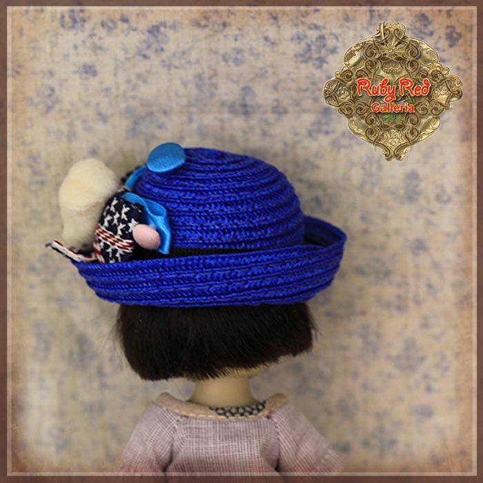 Straw Hat with Bear for Yu Ping (Blue Version) (HZ0017B)