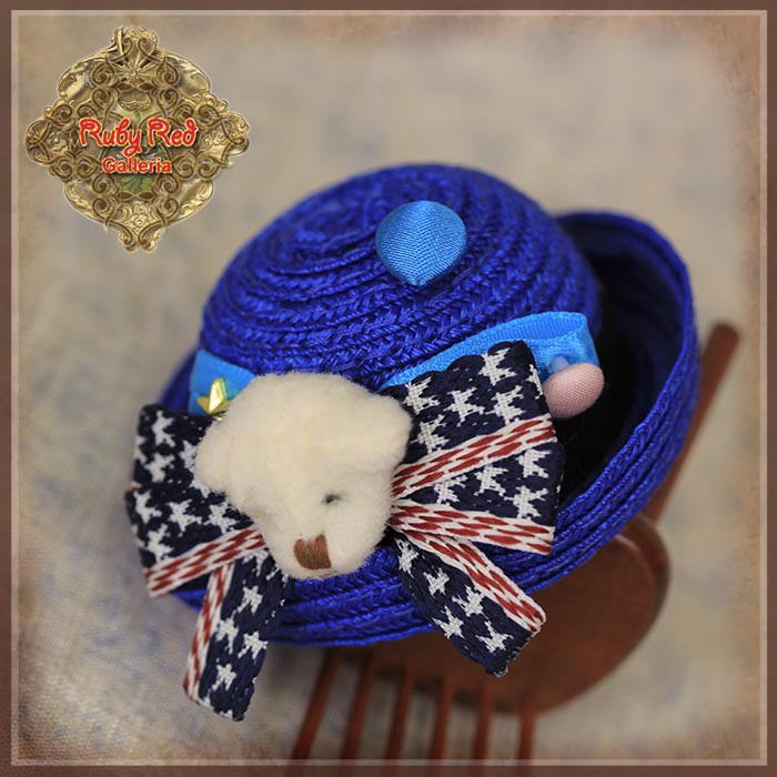 Straw Hat with Bear for Yu Ping (Blue Version) (HZ0017B)