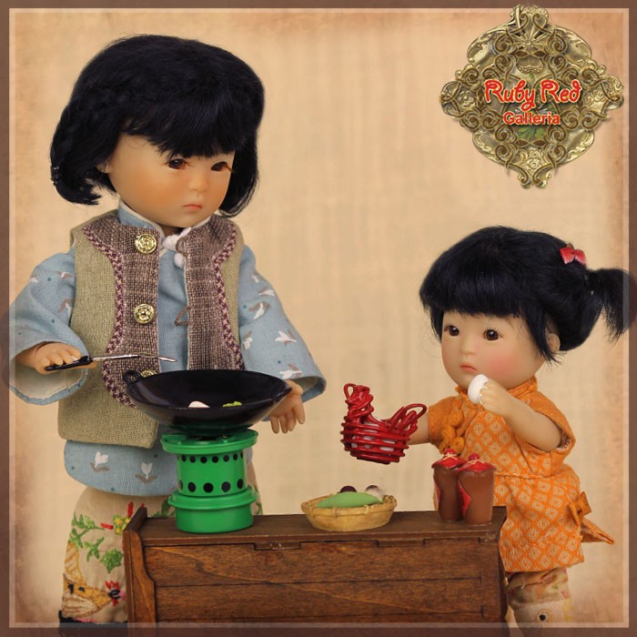 Cooking Utensil Set with Brown Cabinet (HZ0012A)