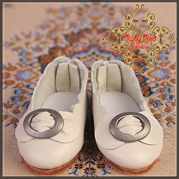White Leather Shoes for 11.5" Bleuette Doll (EH0019A)