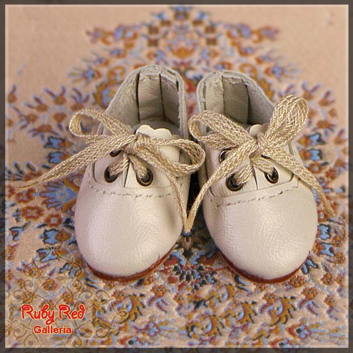 White Leather Shoes for 11.5" Bleuette Doll (EH0014A)