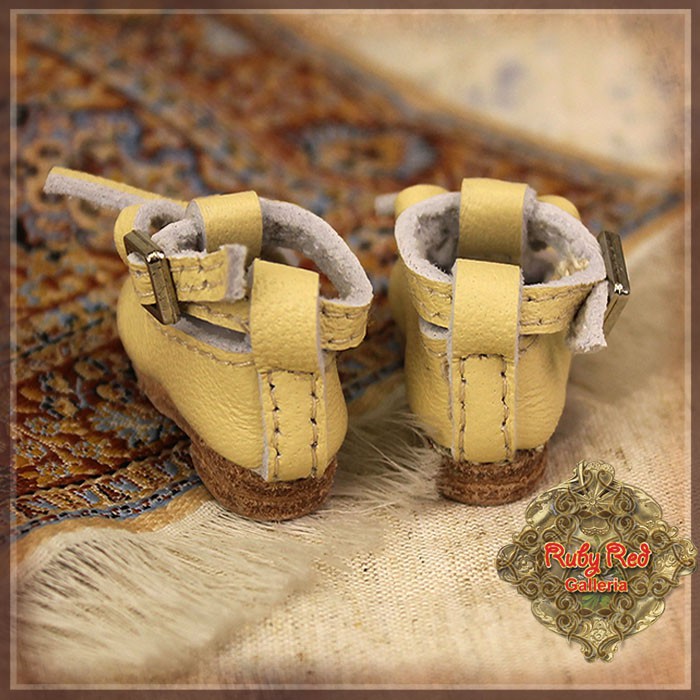 Yellow Real Leather Boots for 8'' Dolls (HH0029A)