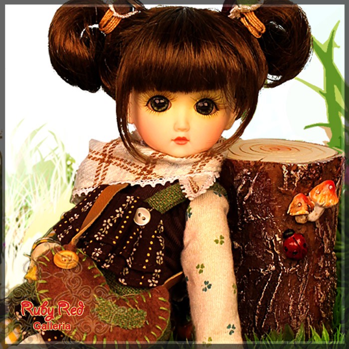 8'' StrawBerina, Northern Forest-Summer (GA0017A)