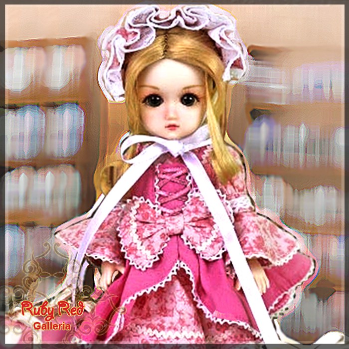 8'' StrawBerina, Little Pink Lady (GA0015A)