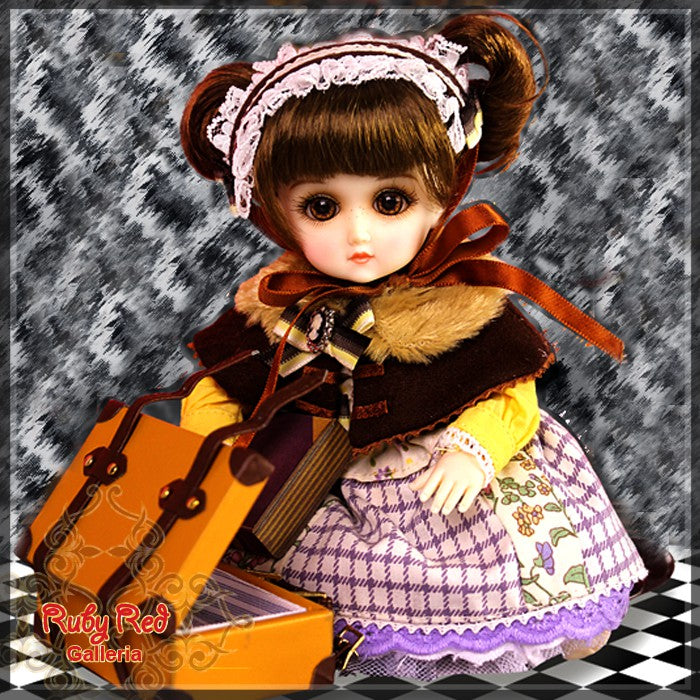 8'' StrawBerina, Miss Furry Caramel (GA0014A)