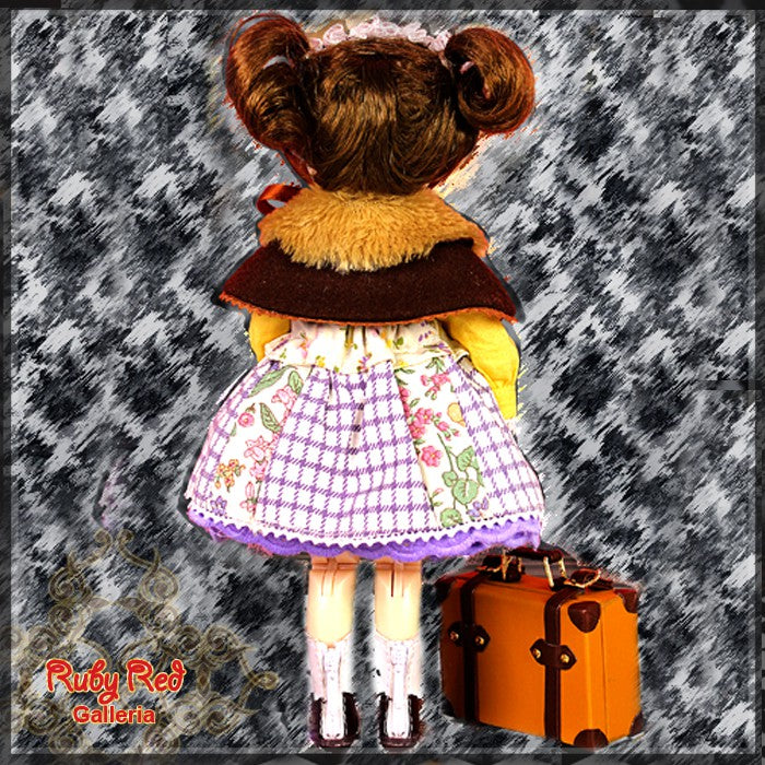 8'' StrawBerina, Miss Furry Caramel (GA0014A)