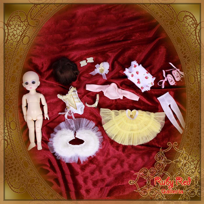 8'' StrawBerina, The Ballet Swan (GA0012A)