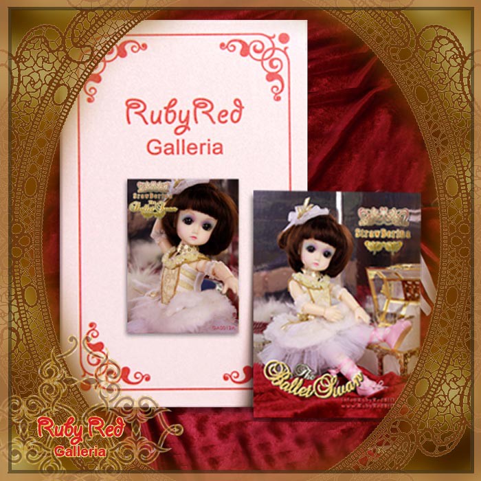 8'' StrawBerina, The Ballet Swan (GA0012A)