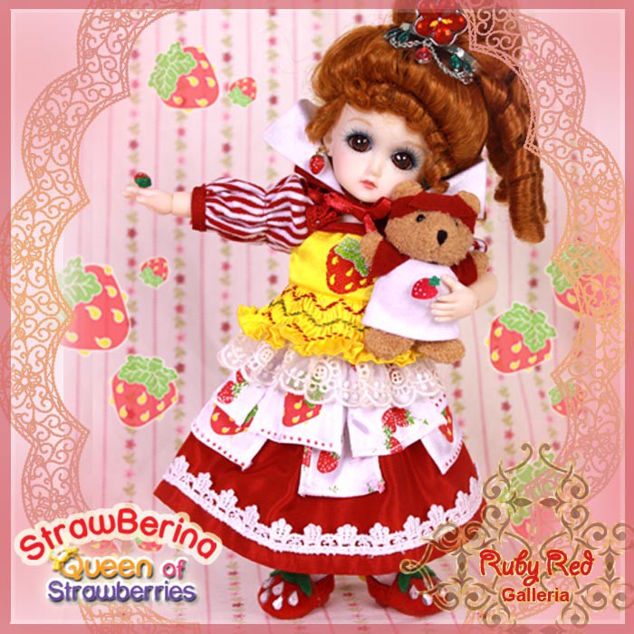 8''StrawBerina, Queen of Strawberries (GA0011A)