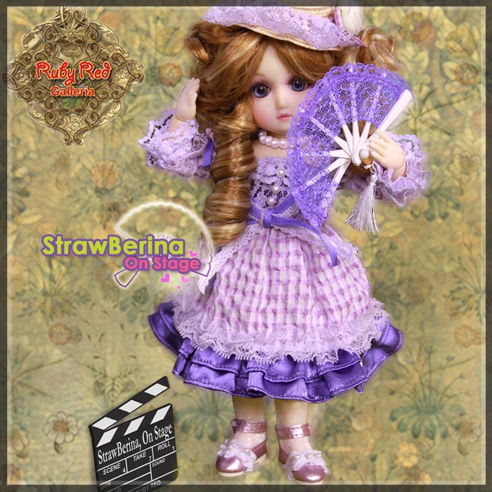 8'' StrawBerina, On Stage! (GA0010A)