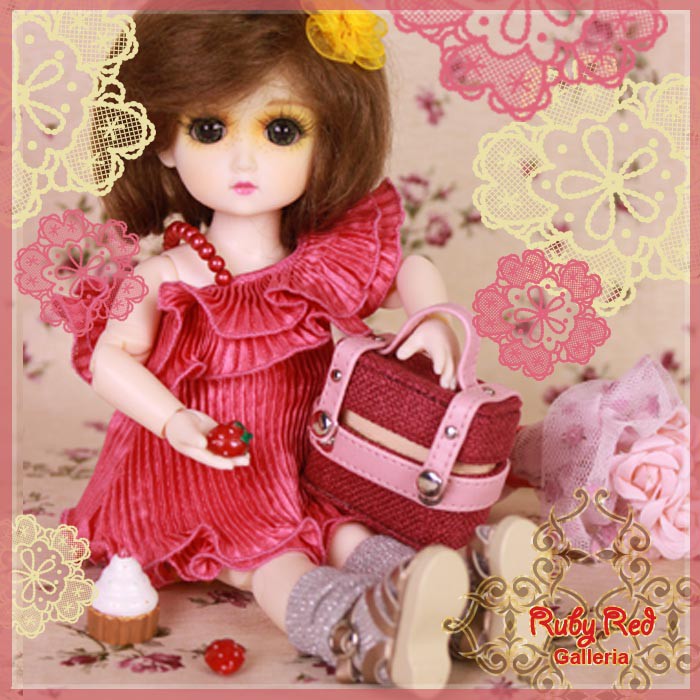 8'' StrawBerina, Mama, I Love You! (GA0009A)