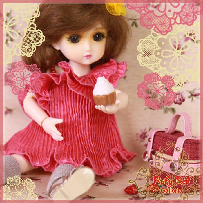 8'' StrawBerina, Mama, I Love You! (GA0009A)