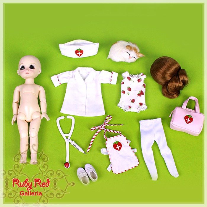 8'' StrawBerina, Doctor & the Cat (GA0006A)
