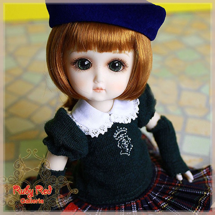 8'' StrawBerina, Ring the School Bell (GA0002A)