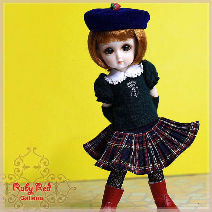 8'' StrawBerina, Ring the School Bell (GA0002A)