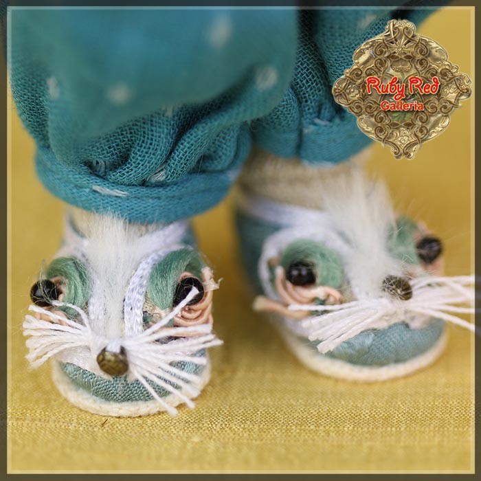 Tricky Trio - Ling Ling (nicknamed Potato) (JA0004A)