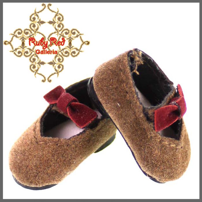 2.2cm Brown/Burgundy Butterfly Mary Jane for Blythe, Pullip & Momoko Dolls (RH0047G)
