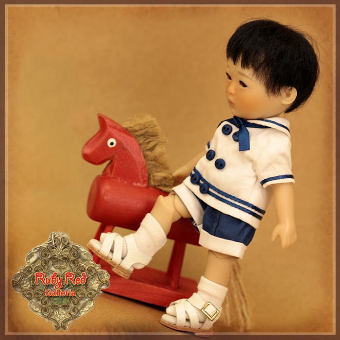 5.5" Shan White School Uniform Outfit (HC0071A)