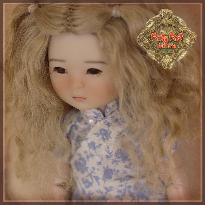 Blonde Mohair Wig for 8" Dolls (HD0034B)