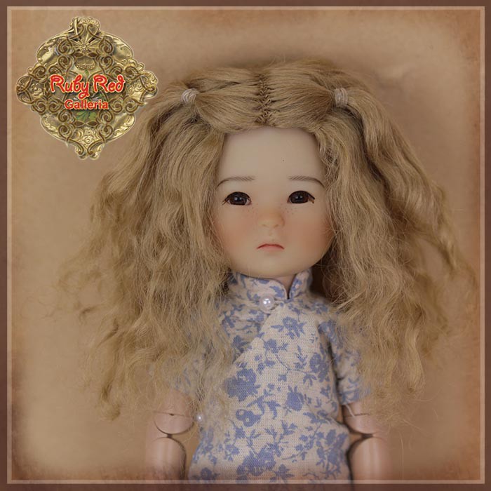 Blonde Mohair Wig for 8" Dolls (HD0034B)
