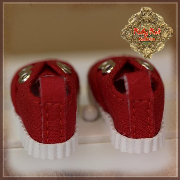 Red Sneakers for 8" Dolls (HH0066A)