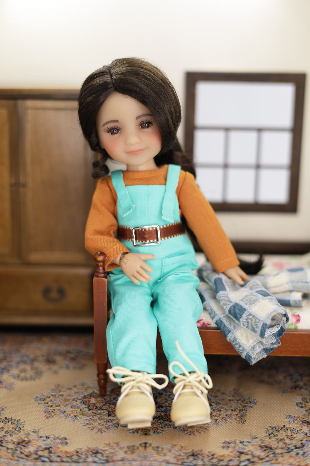 8" Turquoise Adventure Outfit (HC0113A)