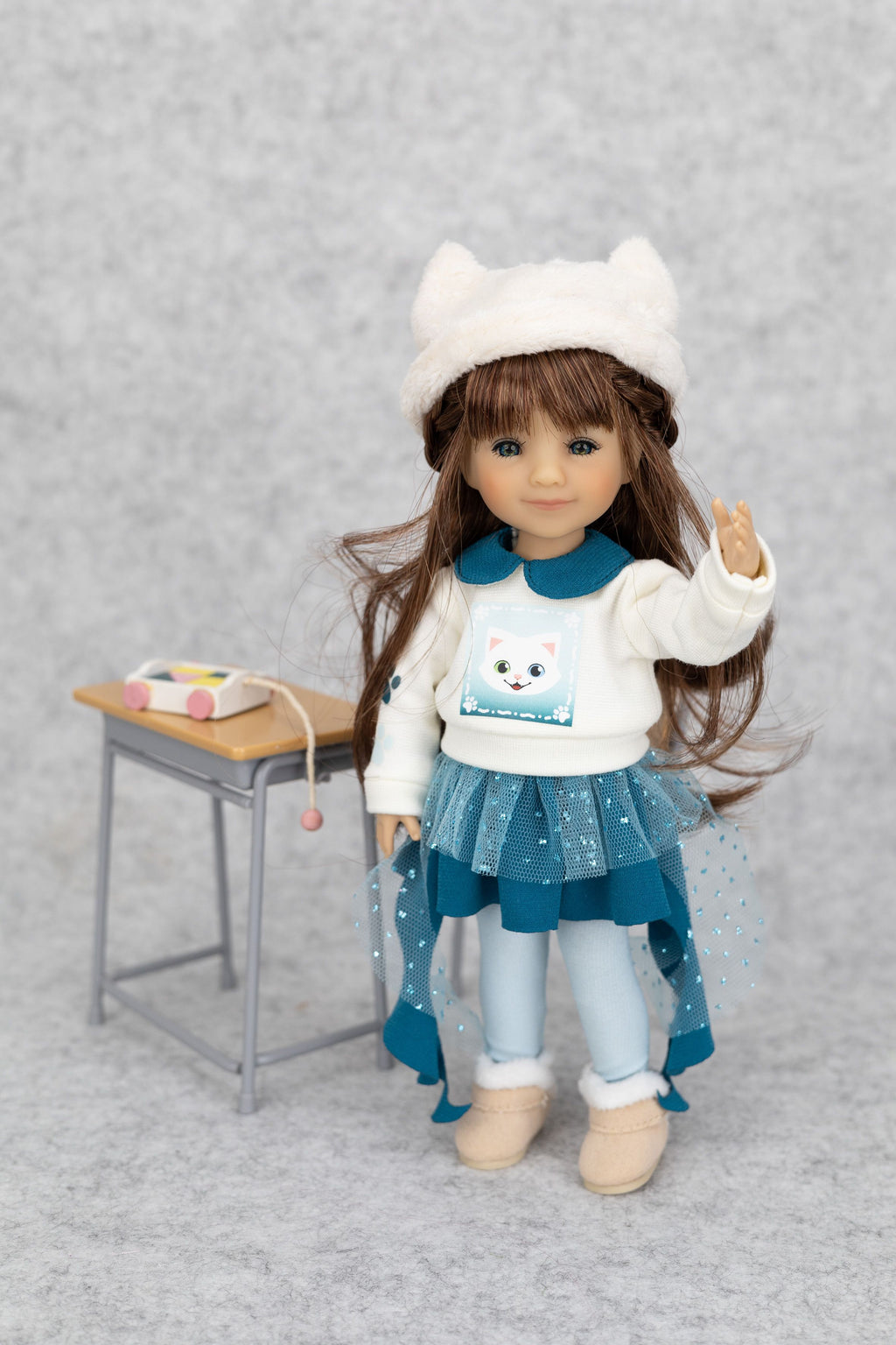 8" Cozy Kitty Outfit (HC0112A)