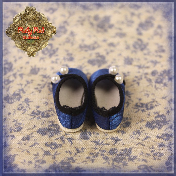 Shoes with Beads for 8" Dolls (HH0073A)