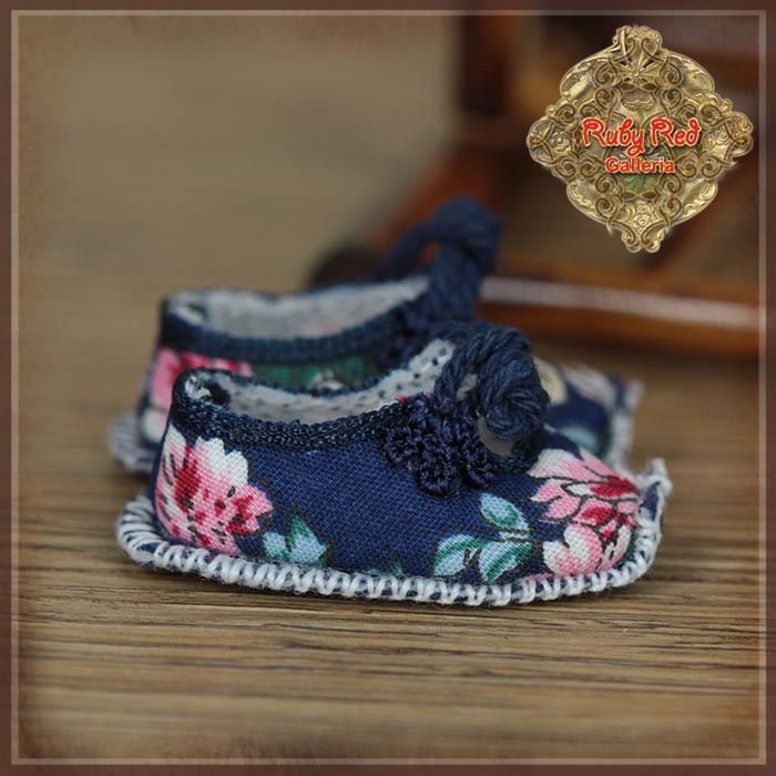 Blue Flower Shoes for 8" Dolls (HH0075A)