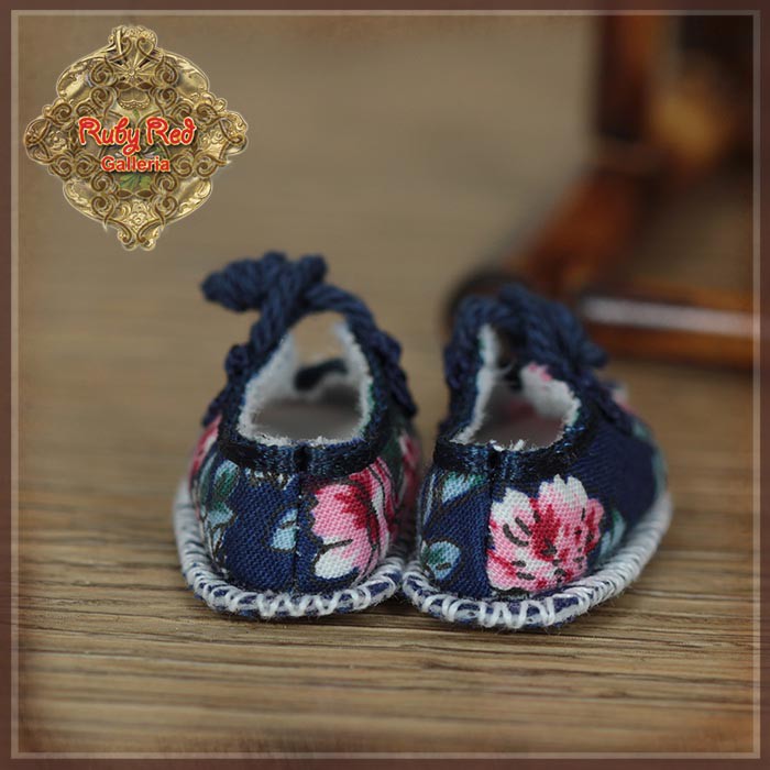 Blue Flower Shoes for 8" Dolls (HH0075A)