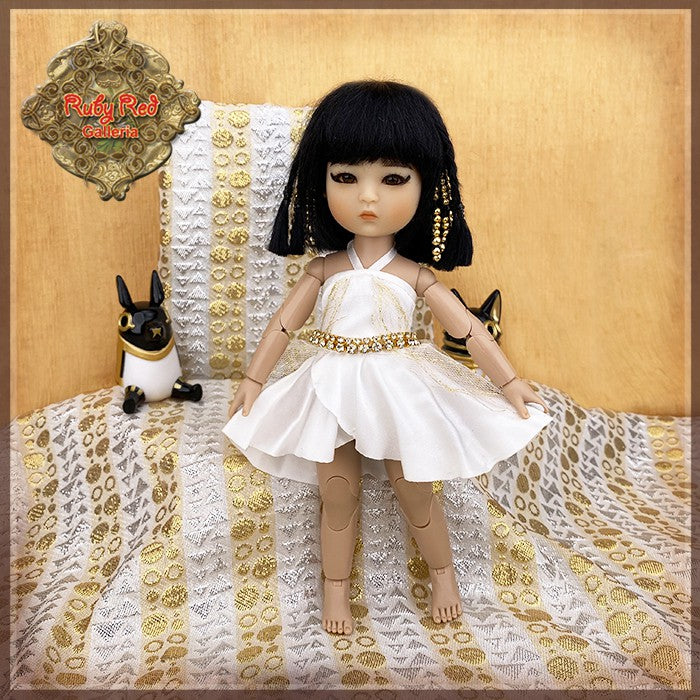 8" Four Kindergartner - Cleopatra (Egypt) - FA0028A