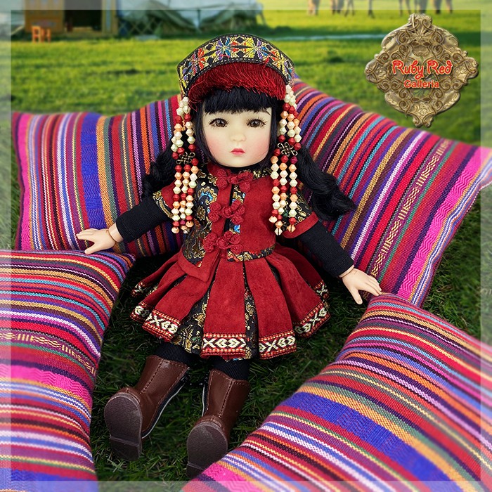 8" Four Kindergartner - Erdenechimeg (Mongolia) - FA0027A