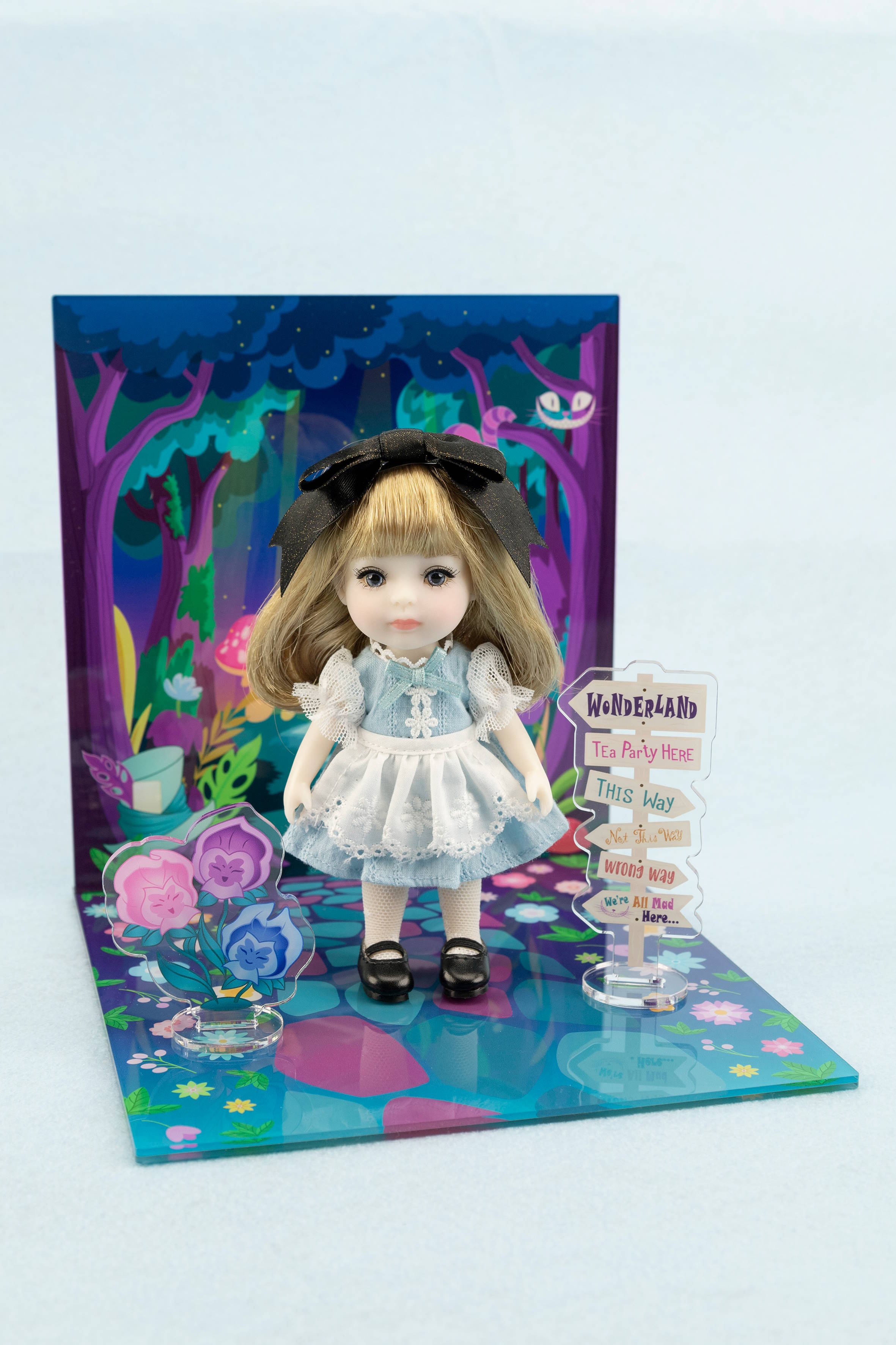 5.5" Dazzle (Alice in Wonderland - Alice Set)