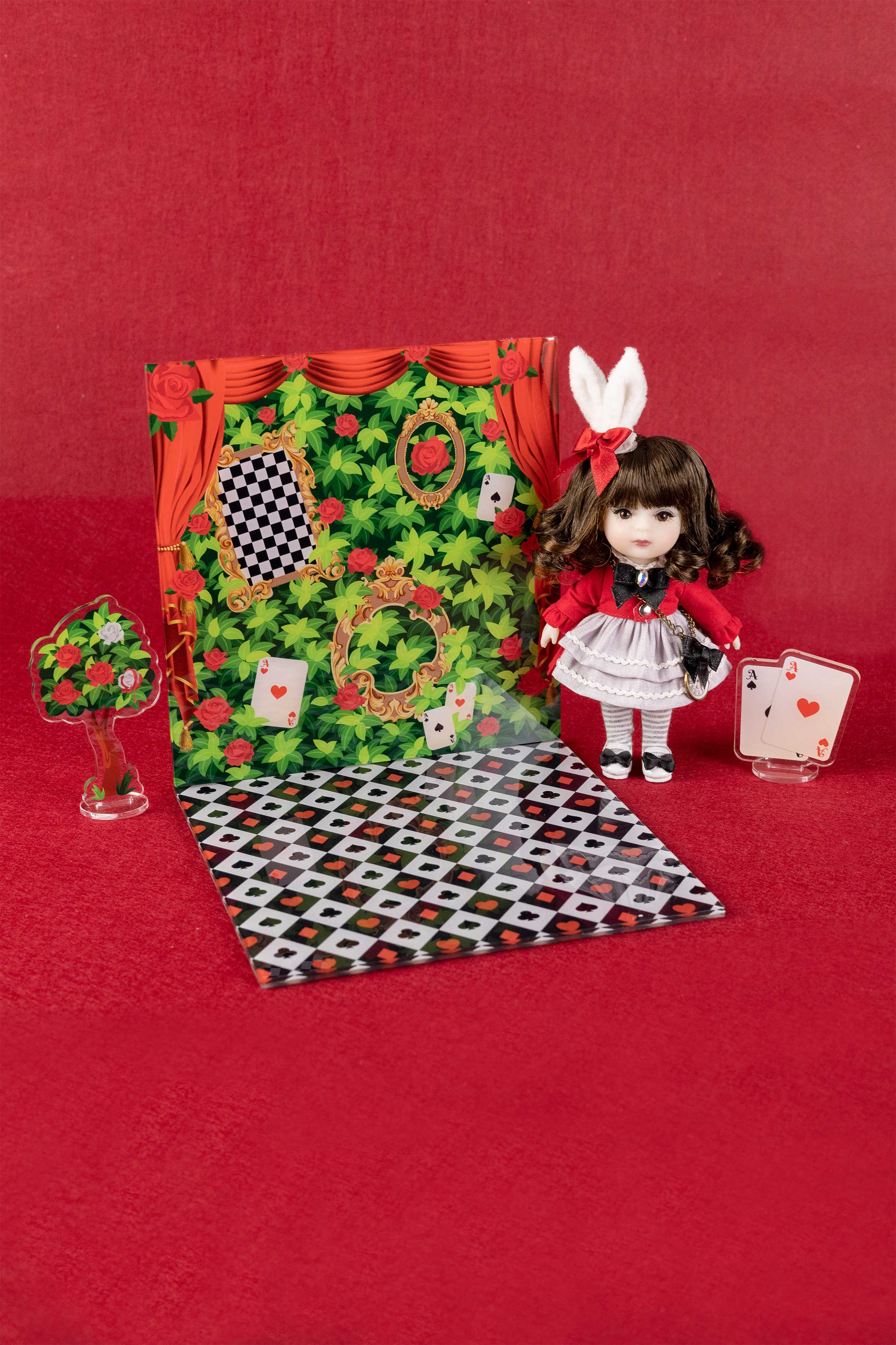 5.5" Dazzle (Alice in Wonderland - White Rabbit Set)